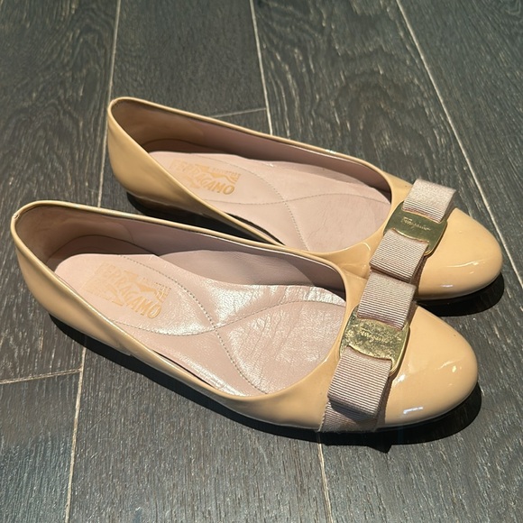 Ferragamo Ballerina Flats - Picture 3 of 3